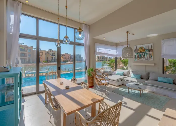 La Casa De Playa Tawila On Island 4Br Private With Heated Pool